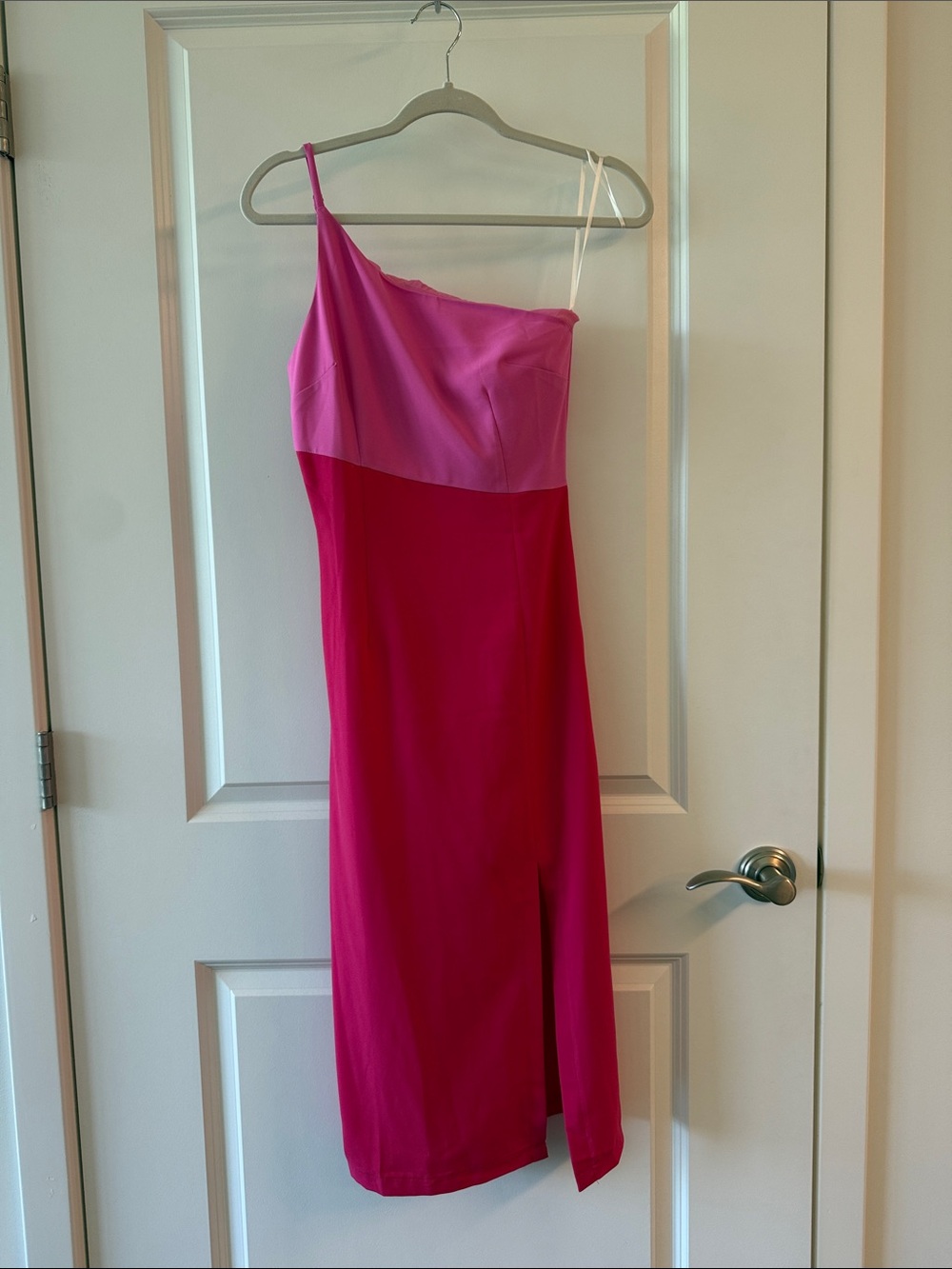 One-Shoulder Colorblock Pink Midi Dress